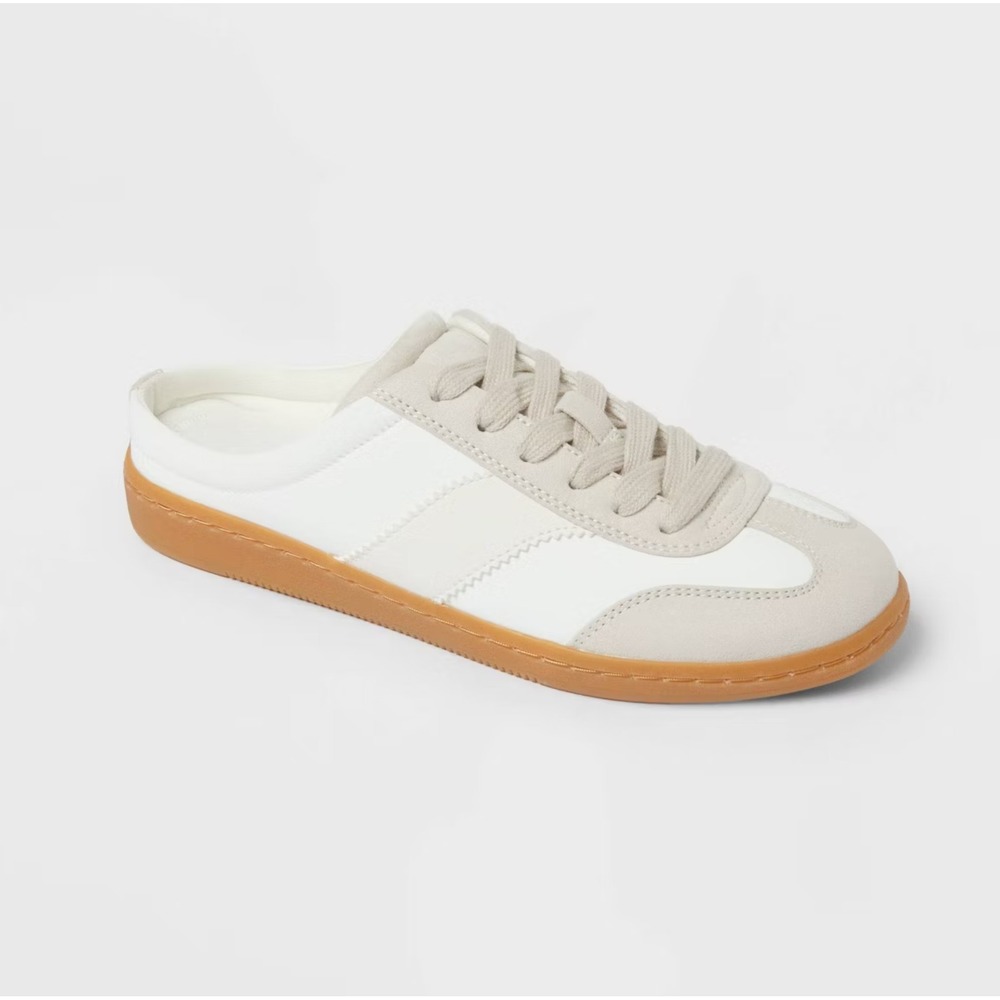 White Sneaker Mules Low Top Universal Thread Lina Women's Size 5.5 NWT